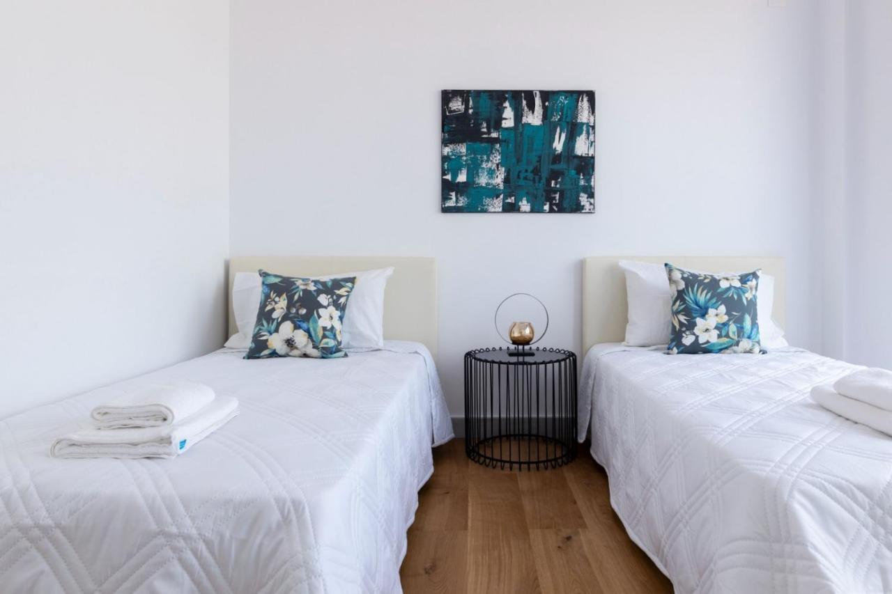 Premier 401 3 Bed * Paphos